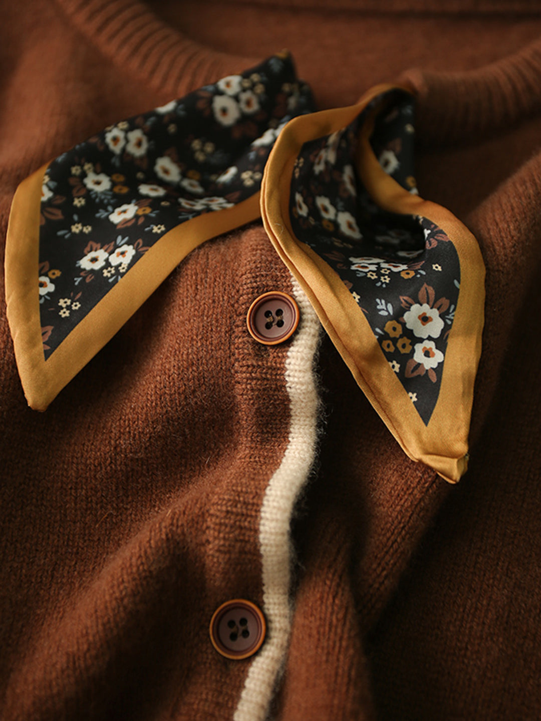 Aurora Vintage Crew Neck Cotton knitted Cardigan