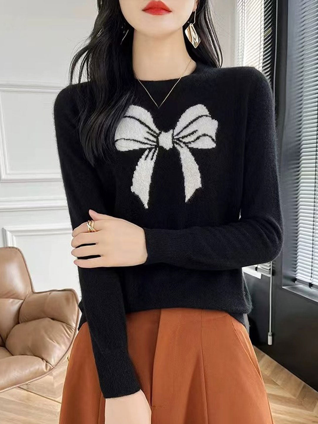Charlotte Loose Crew Neck Bow Jacquard Knitted Top-Red