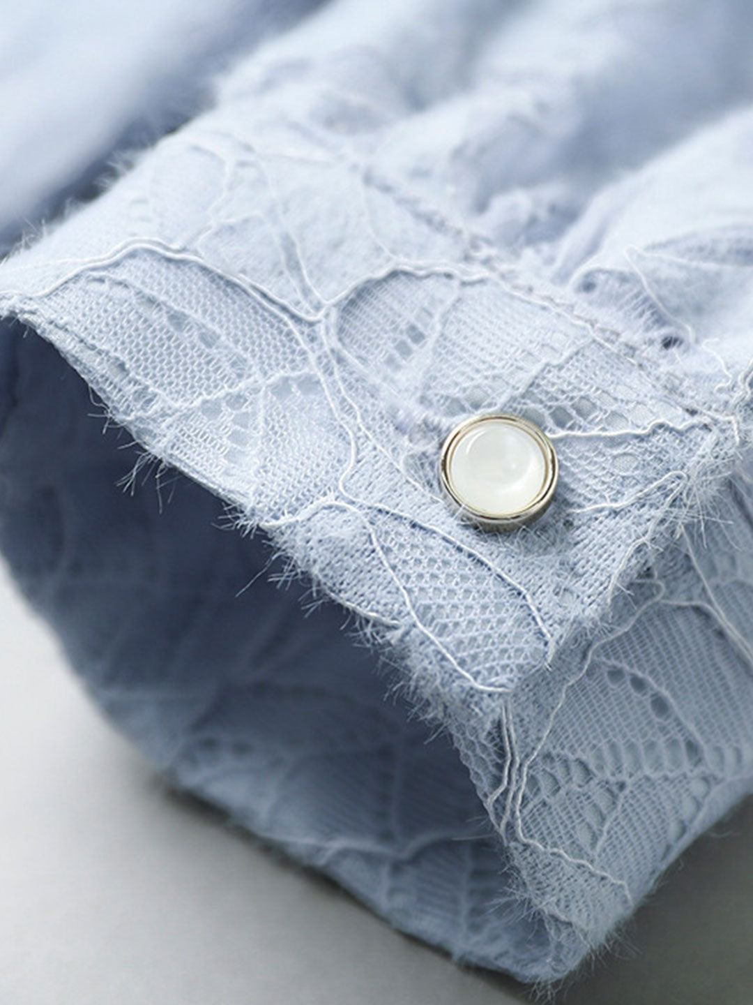 Raya Classic Puff Sleeve Lace Shirt
