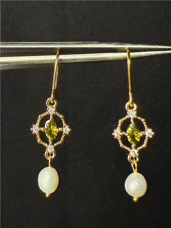 Anthea Earring