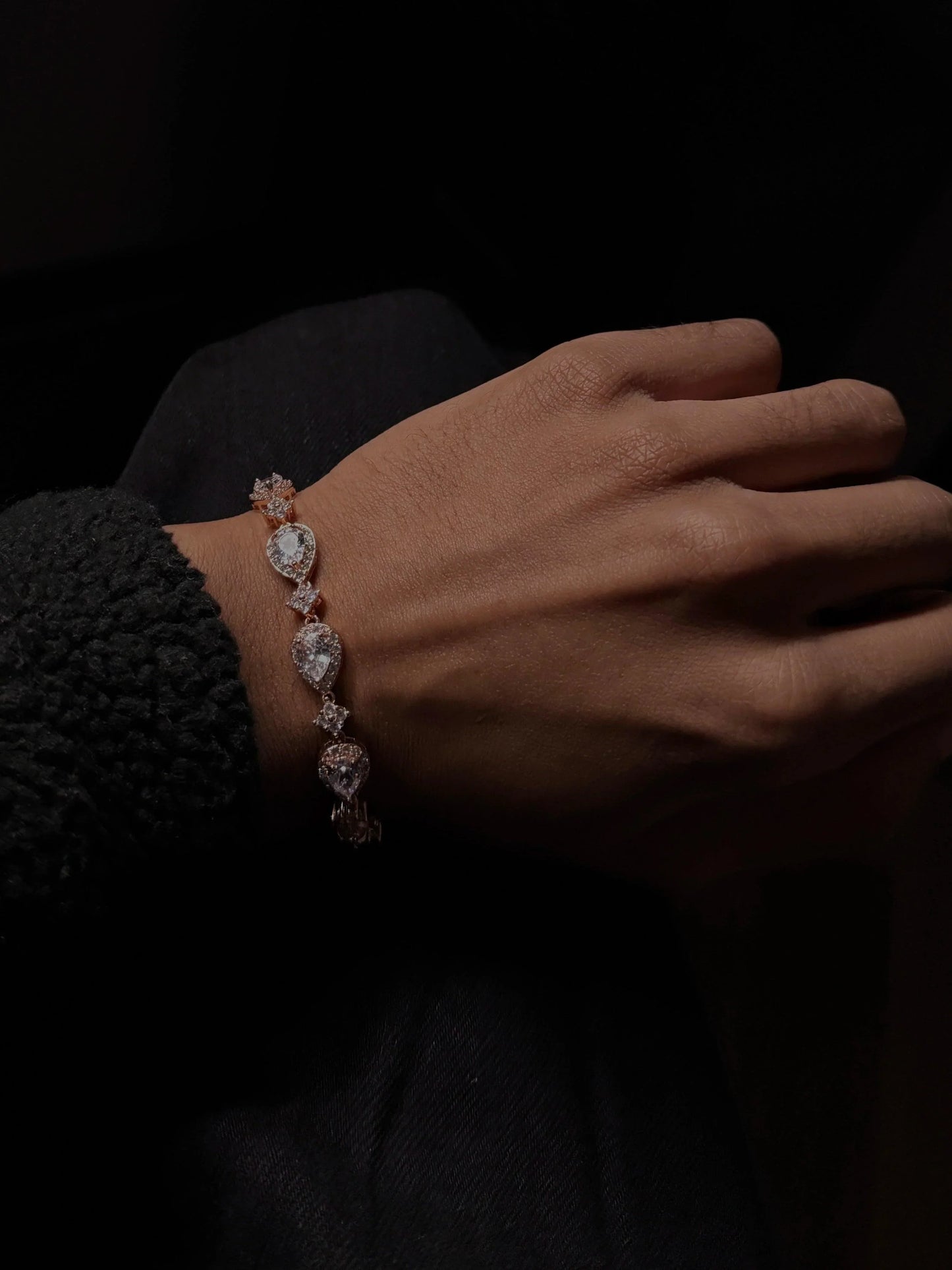 🚨 FLASH DEAL 🚨 Star Drop Bracelet