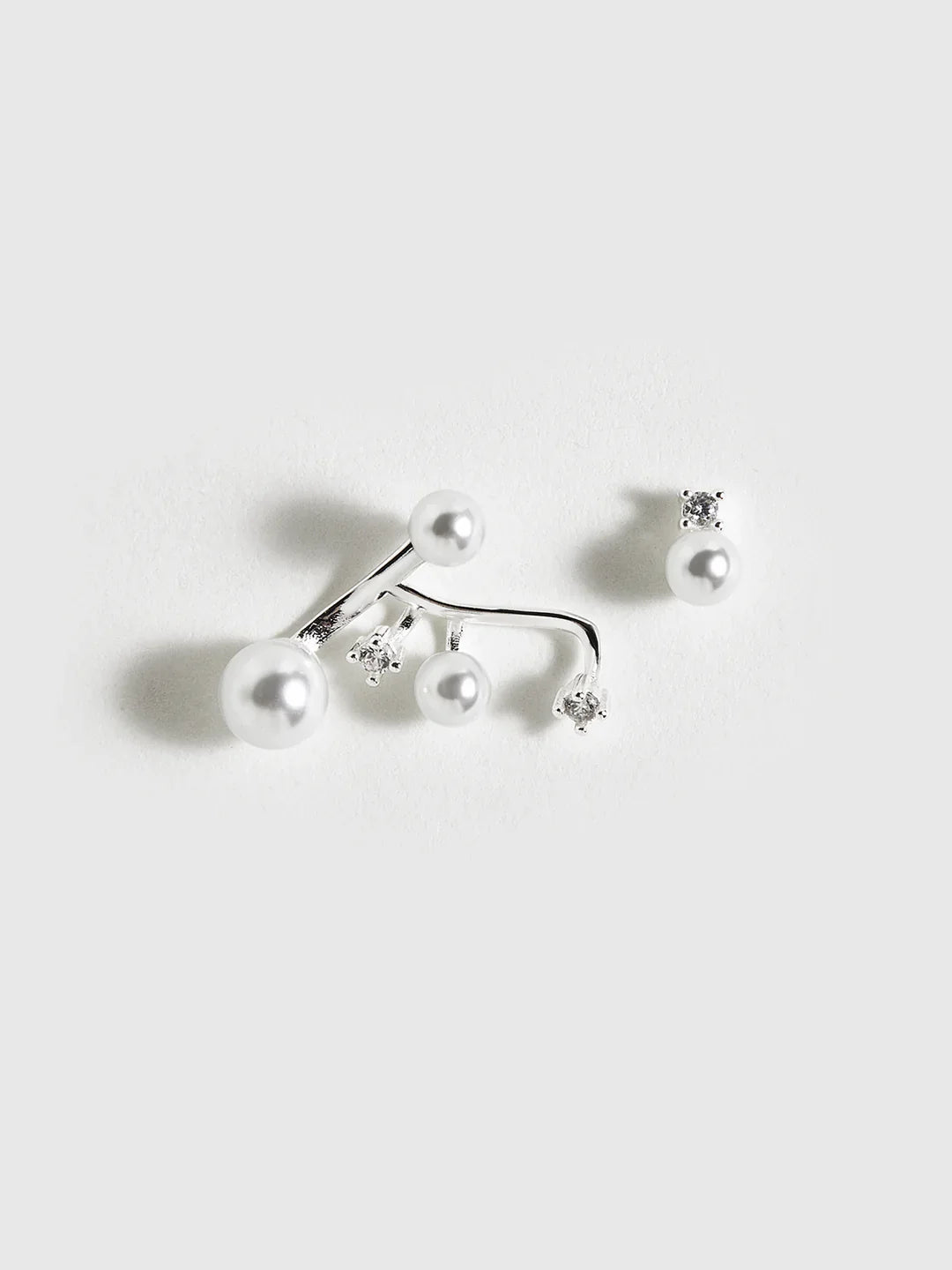 Modern Pearl Rhinestone Drop Earrings
