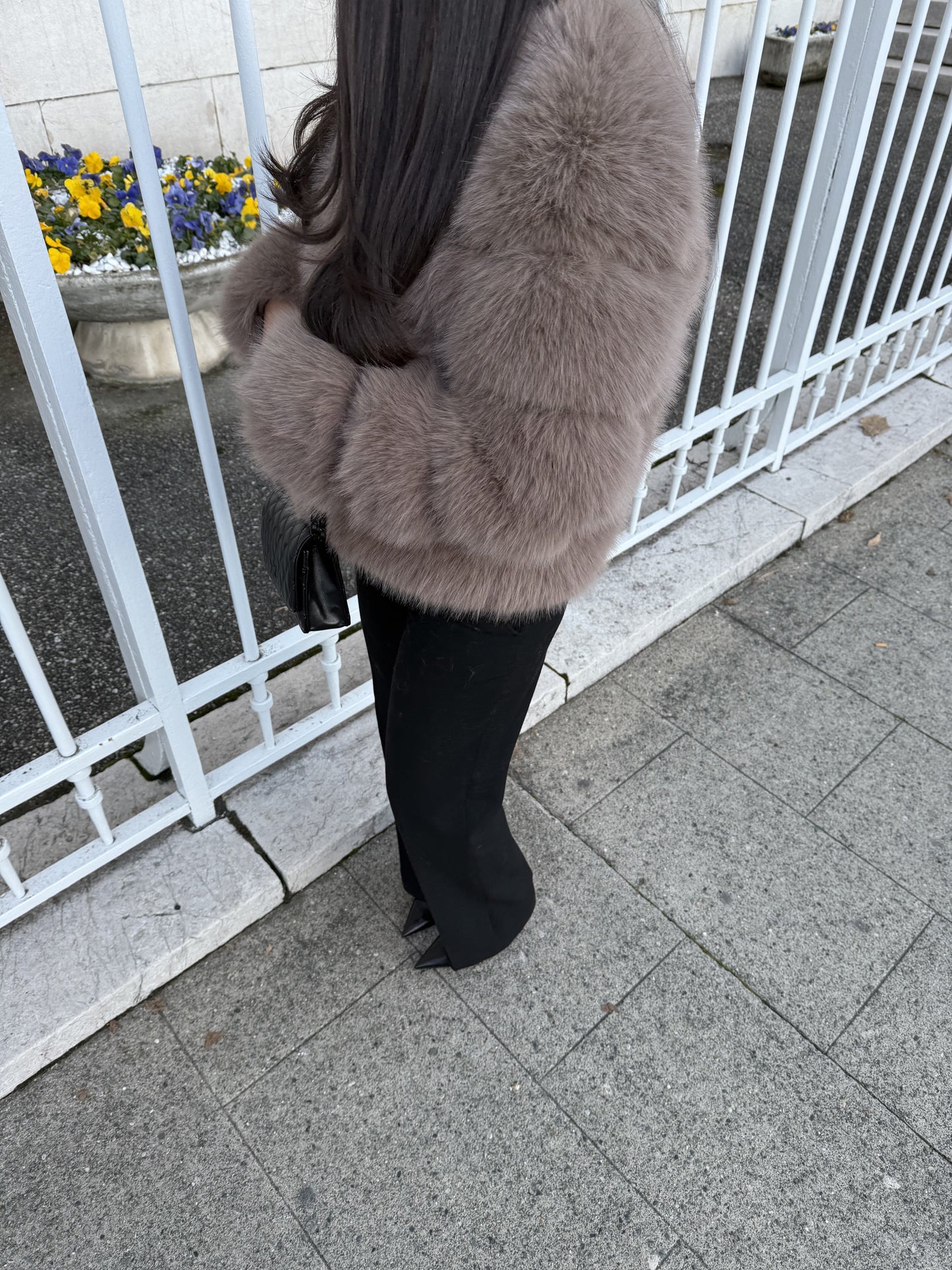 HAZELNUT FAUX FUR LONG SLEEVES