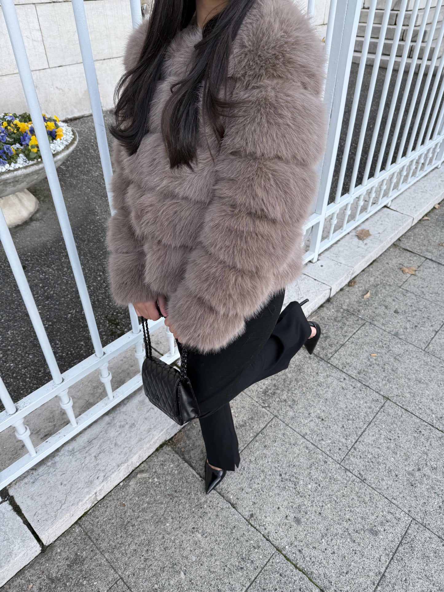HAZELNUT FAUX FUR LONG SLEEVES