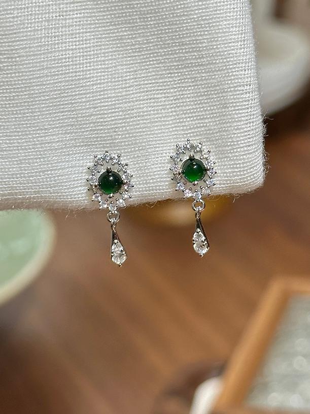 Maeve Earring