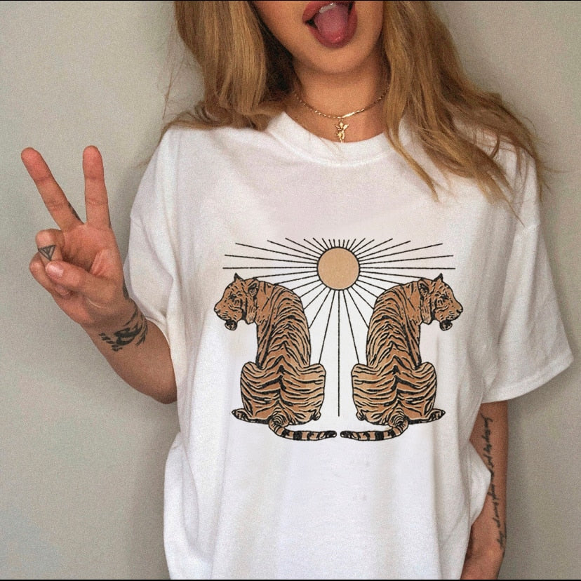DressBetty - Female Top Fashion Tee Love Heart New Style Trend Clothes