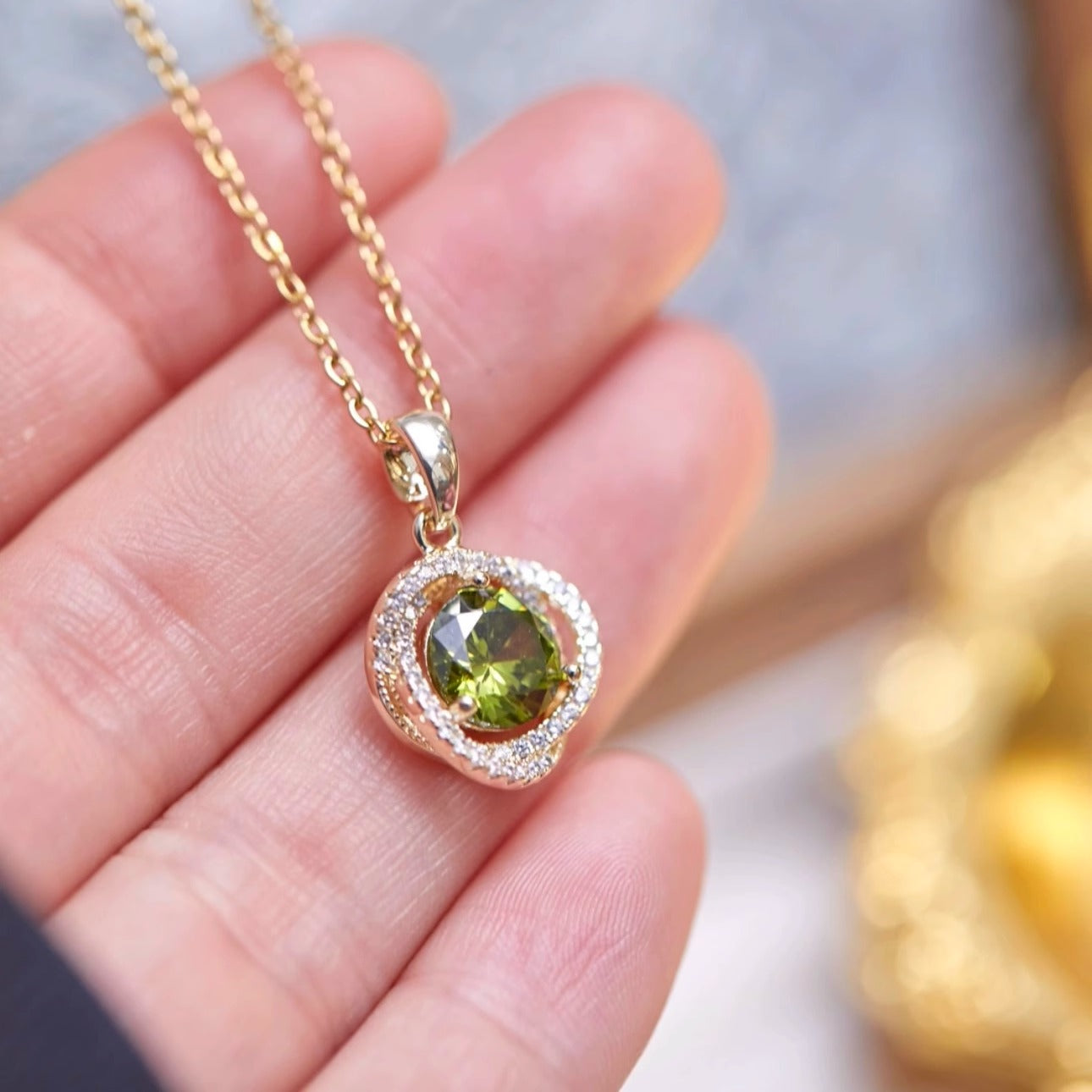 Catherine Necklace Olive Green