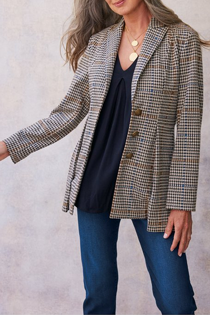 Elegant Plaid Buckle Turn-back Collar Outerwear