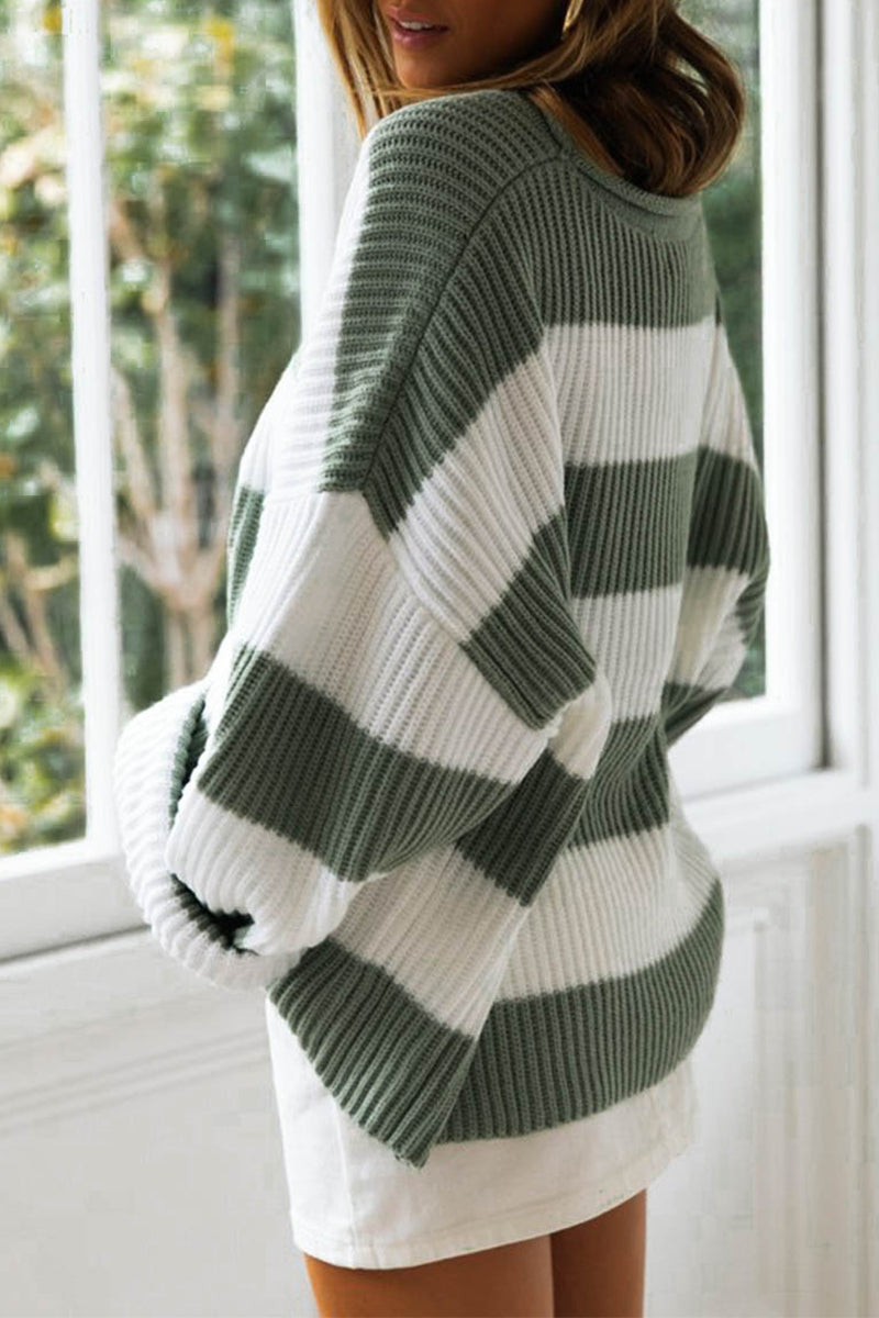 Fashion Sweet Striped Contrast O Neck Sweaters(5 Colors)