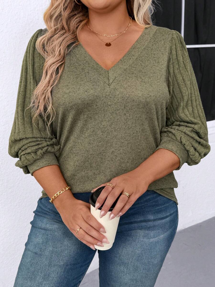 Plus Size V Neck T Shirt With Warm Lining And Bishop Sleeve