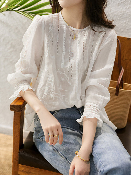 Claire Retro Crew Neck Solid Color Embroidered Hollowed Top