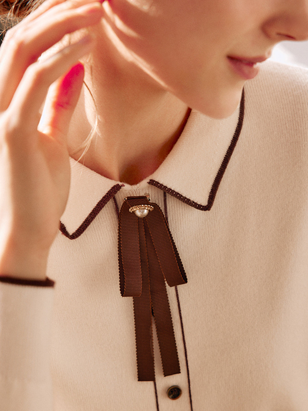 Emma French Style Doll Collar Knitted Sweater-Beige