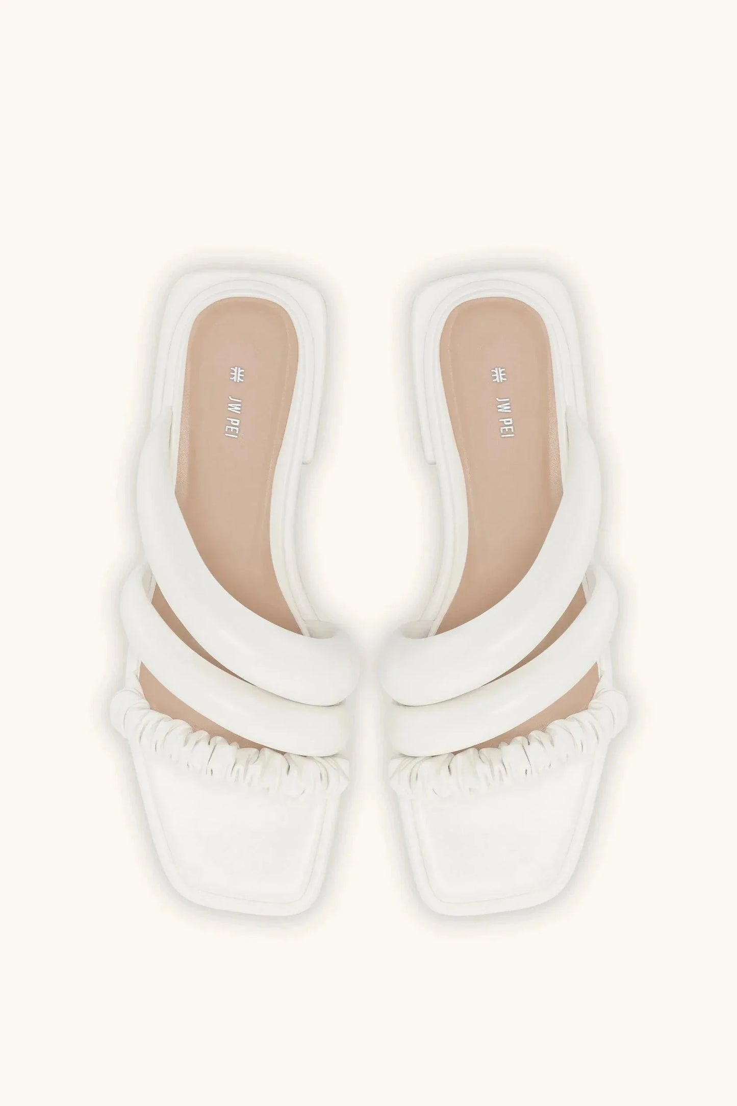 Evee Flats