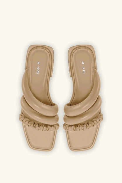 Evee Flats