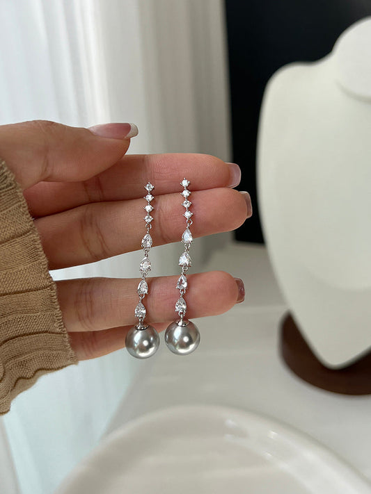 Annelise Earring