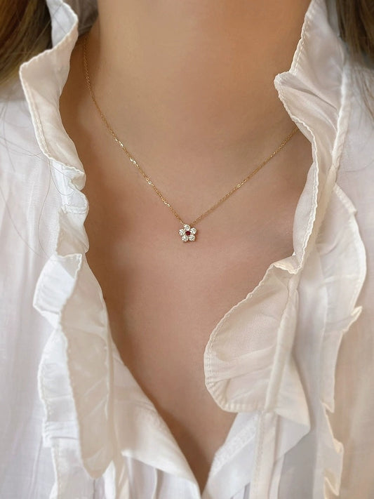 Daisy Necklace Solid 925 Silver