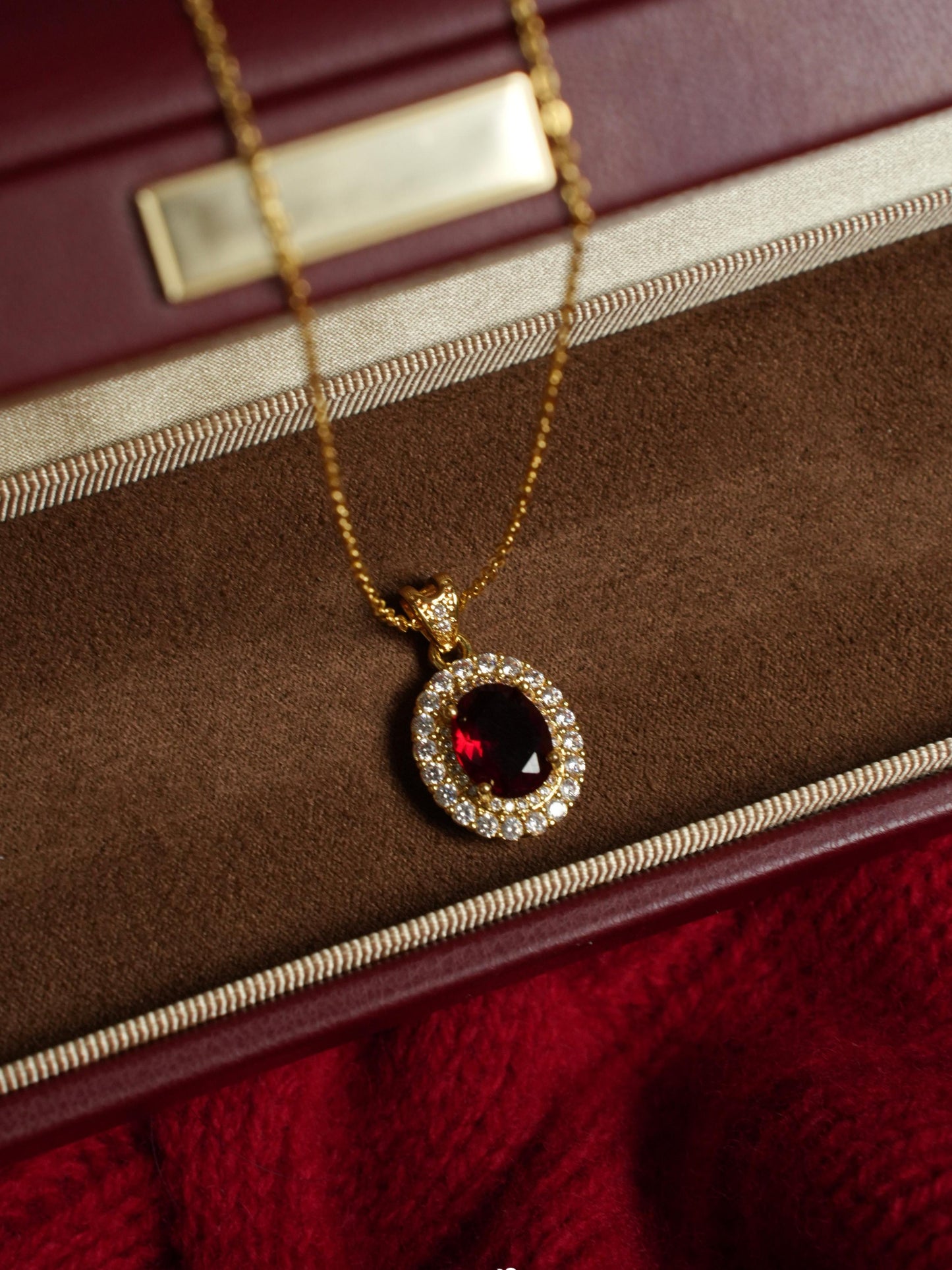 Eleanor Necklace