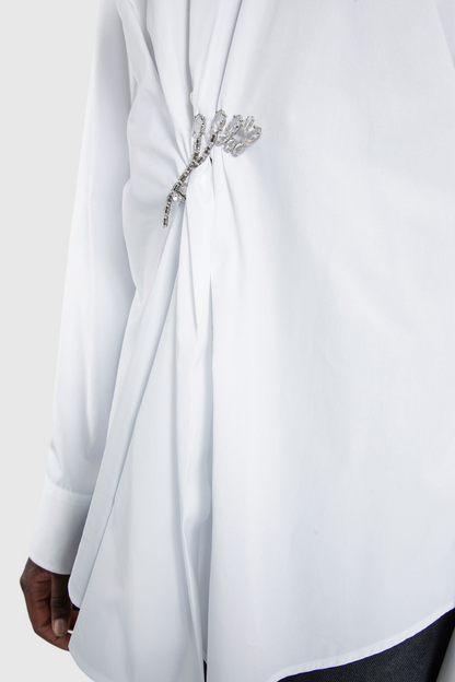 Gienny Floral Crystal Pin Shirt