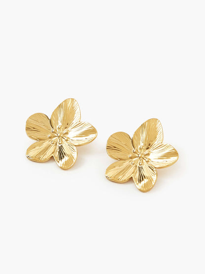Floral Pattern Stud Earrings