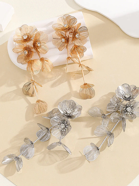 Silver Needle Floral Decor Fringed Earrings