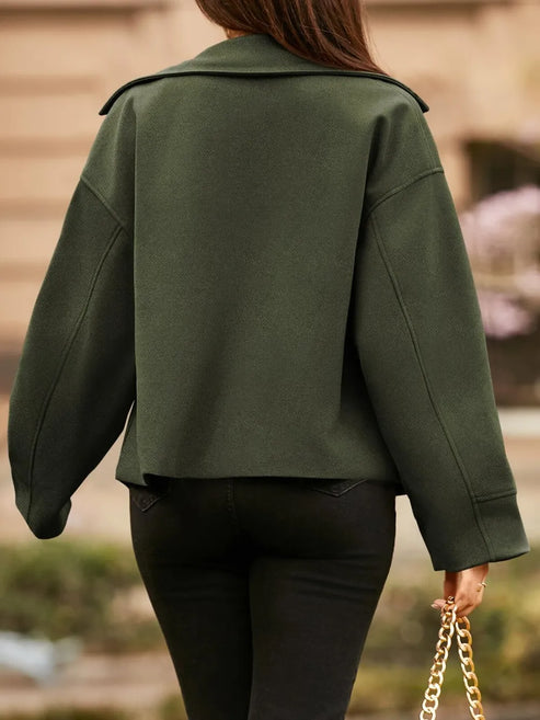 Lapel Collar Cropped Buttoned Jacket