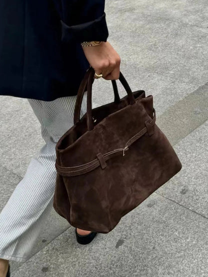 Classy & Chic Look - 3