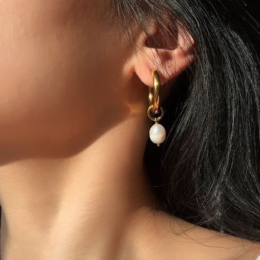 Isla Pearl Drop Earrings