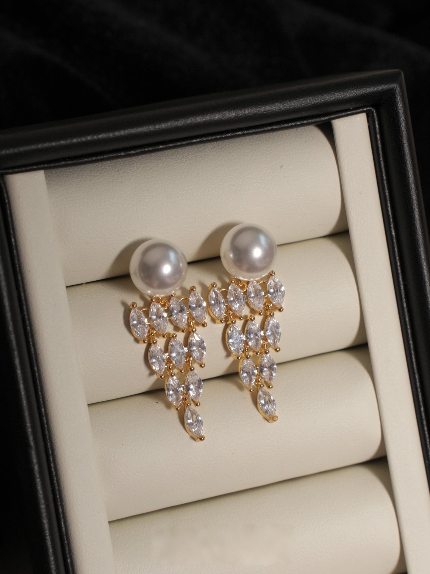 Juliet Earring