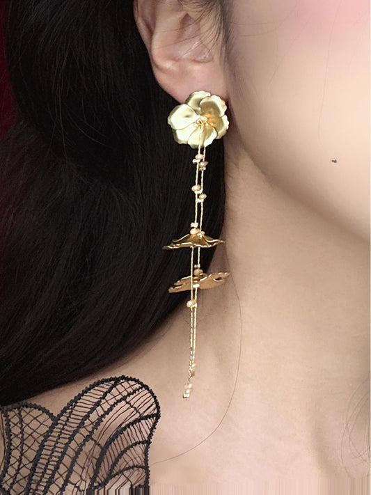 Linnea Earring