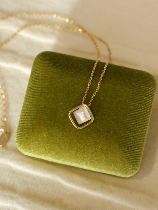 Sloane Necklace