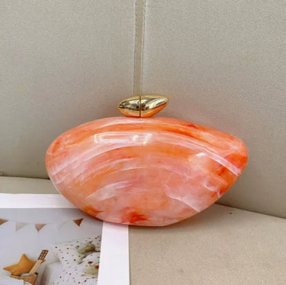 Maliyah | Marble patterned Clutch bag crossbody chain