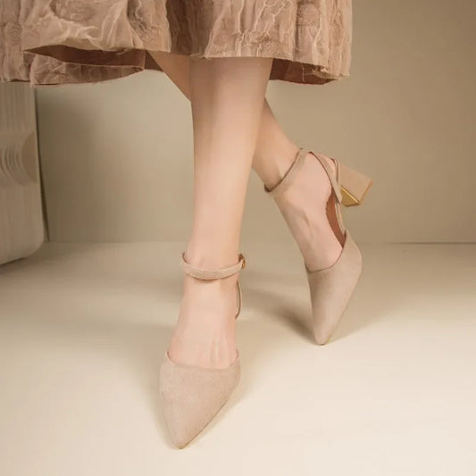 Sexy Lace Pointed Toe Elegant Stiletto New Party Low Heel Pumps