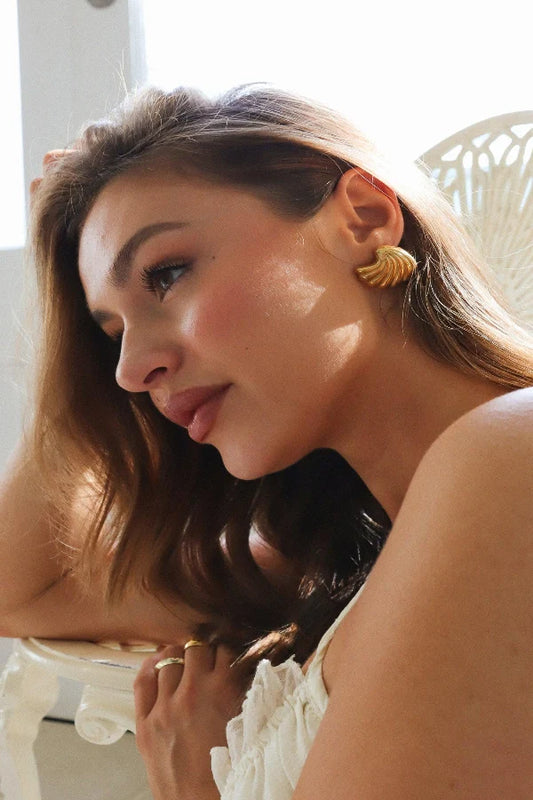 Emery Gold Seashell Earrings