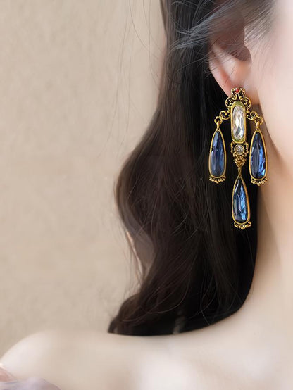 Theodora Earring