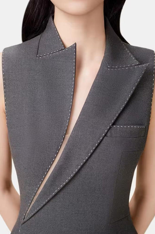 Vequa Asymmetric Collar Sleeveless Midi Dress - Grey
