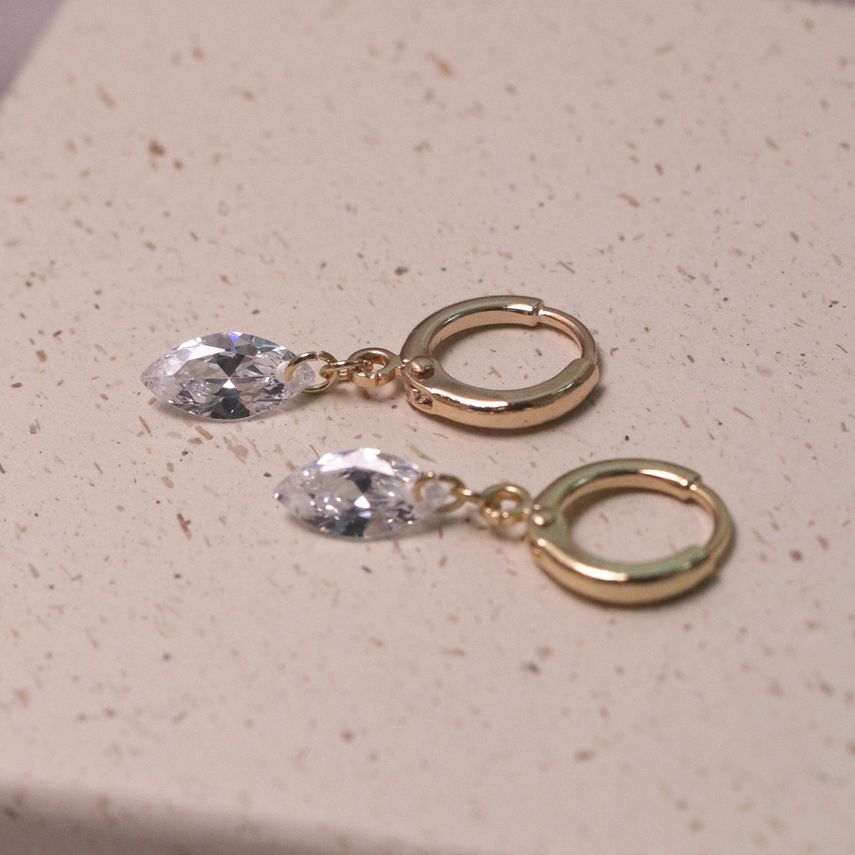 Wine Red & Champagne Zircon Earrings