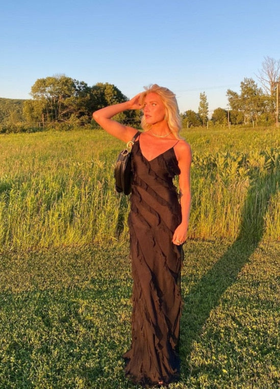 DressBetty - Elegant Deep V Neck Maxi Dress