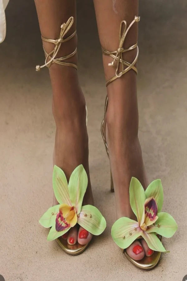 Lailah Open High-heeled Sandals with Cross Straps