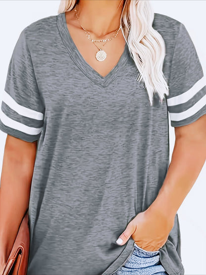 Color Blocked V-neck T-shirt