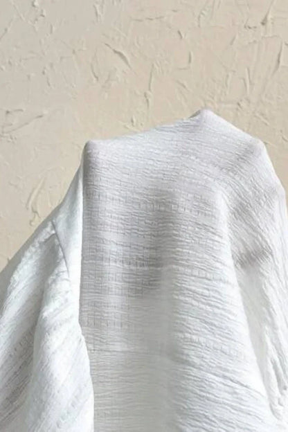 Breeze - White