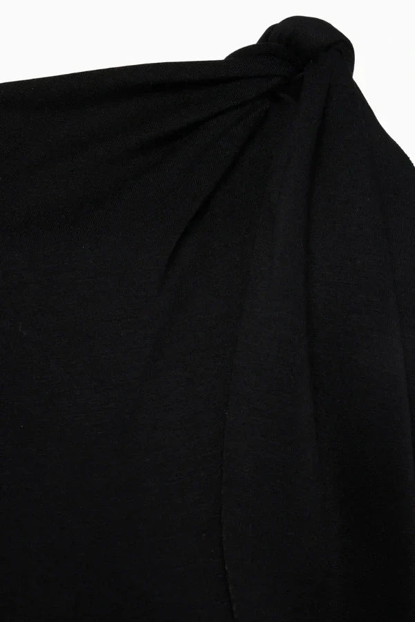Beatrish - Black