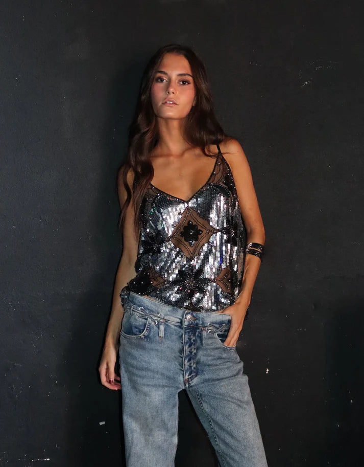 1+1 FREE Radiance Viral Mesh Top SALE